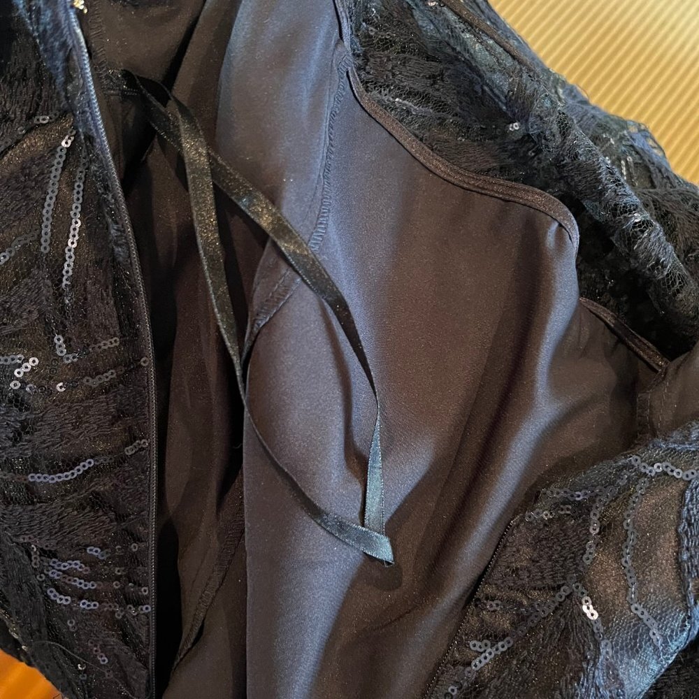 Tahari Navy Sequin Formal Mother of the Bride with silk shawl, Black Tie Size 2 - Picture 8 of 15